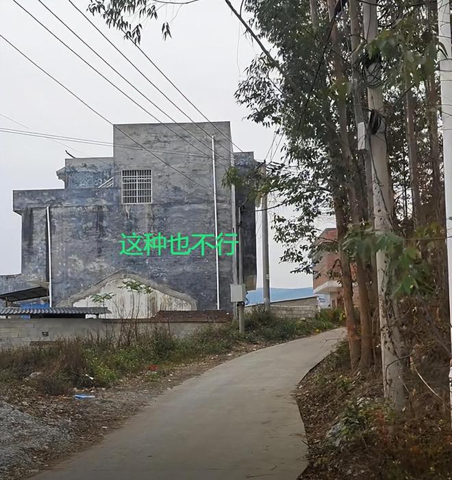 感叹农村建房没用：3层楼房也娶不到老婆了